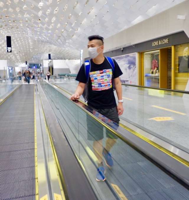 01.jpg