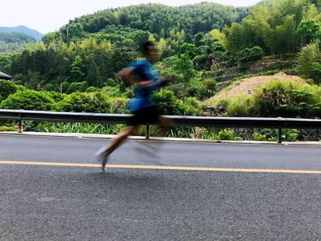 就算举步维艰，也要翻山越岭，去自己想去的终点-柴古沙埠吃喝玩崩历险记by沈乌贼05.jpg